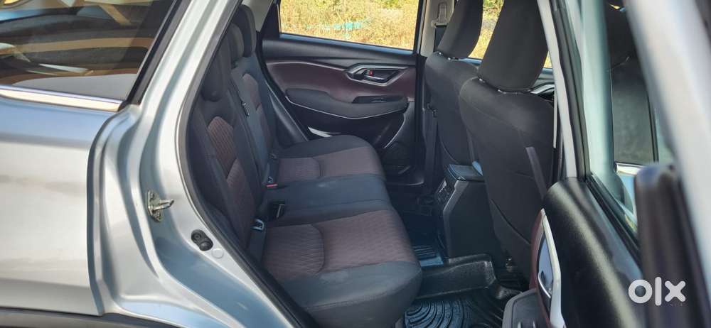 Maruti Suzuki Grand Vitara 1.5 Delta Cng, 2023, Cng & Hybrids