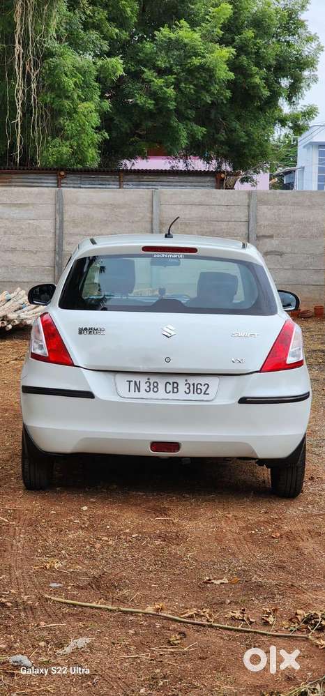 Maruti Suzuki Swift Vxi, 2015, Petrol
