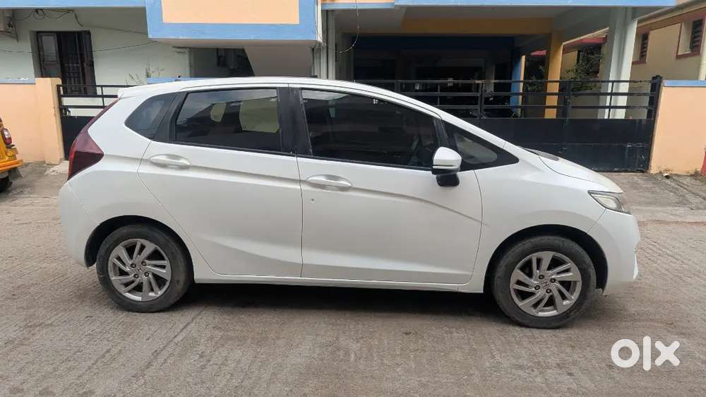 Honda Jazz V At 2016