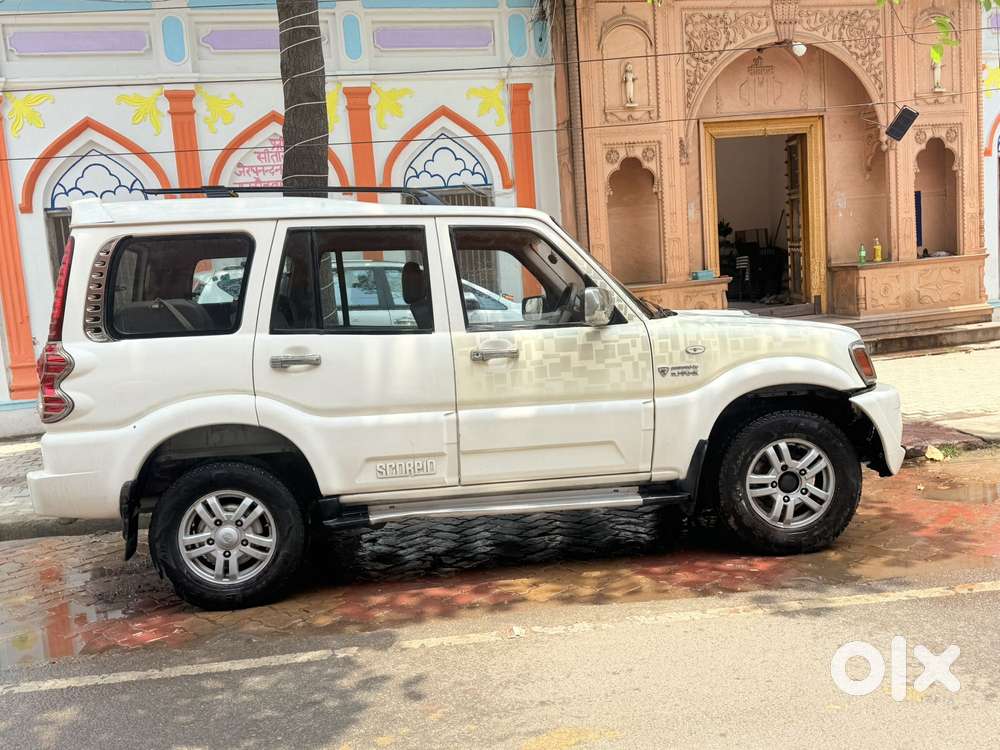 Mahindra Scorpio Vlx 2wd Airbag Bsiii, 2013, Diesel