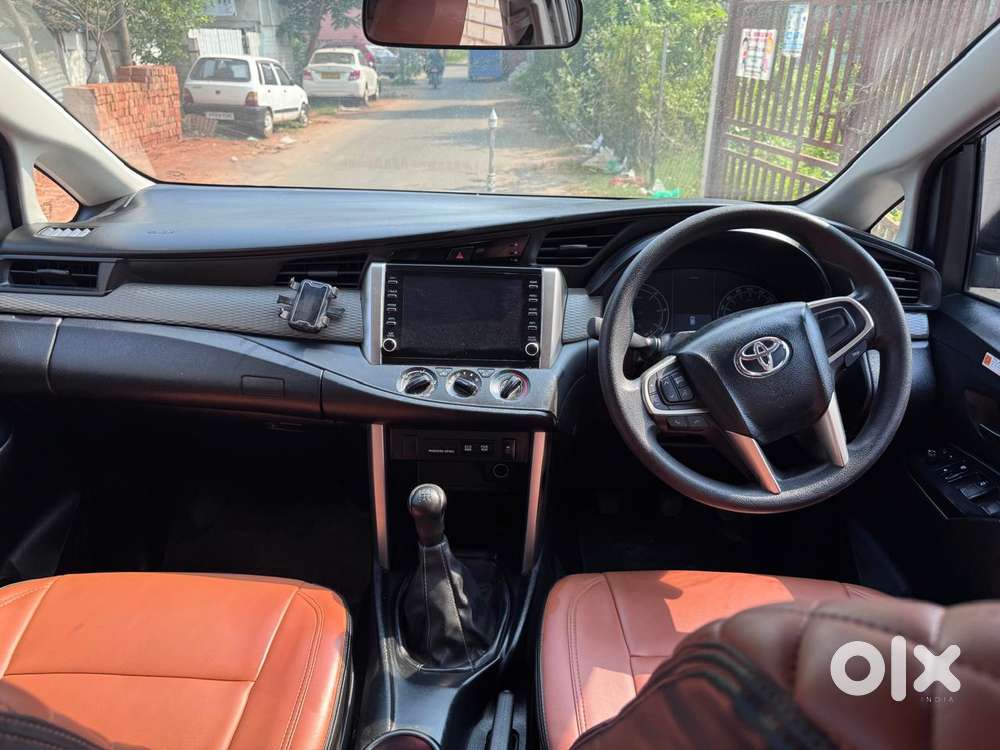 Toyota Innova Crysta 2.4 Gx Limited Edition 7 Str, 2022, Diesel