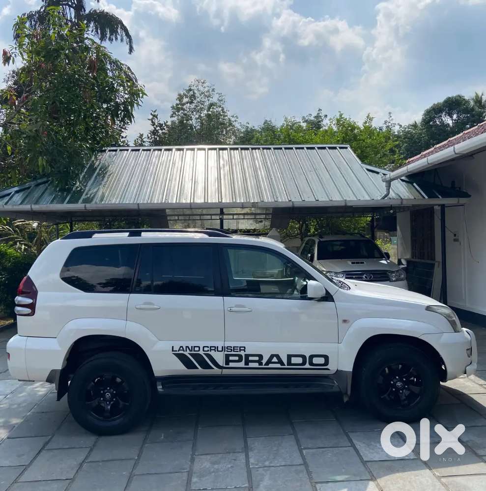 Toyota Landcruiser Prado Original Kerala, Fully Toyota Service