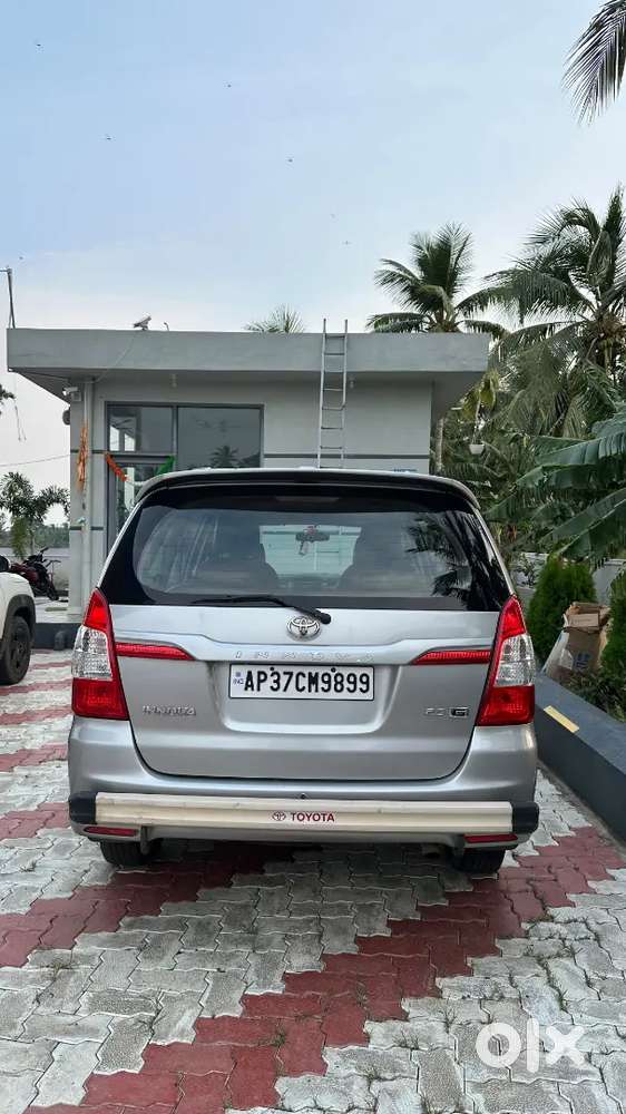 Toyota Innova 2016 Diesel Variant