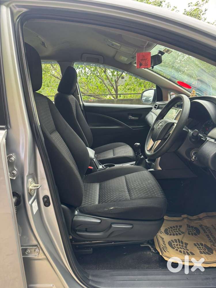 Toyota Innova Crysta 2.4 G Mt, 2021, Diesel