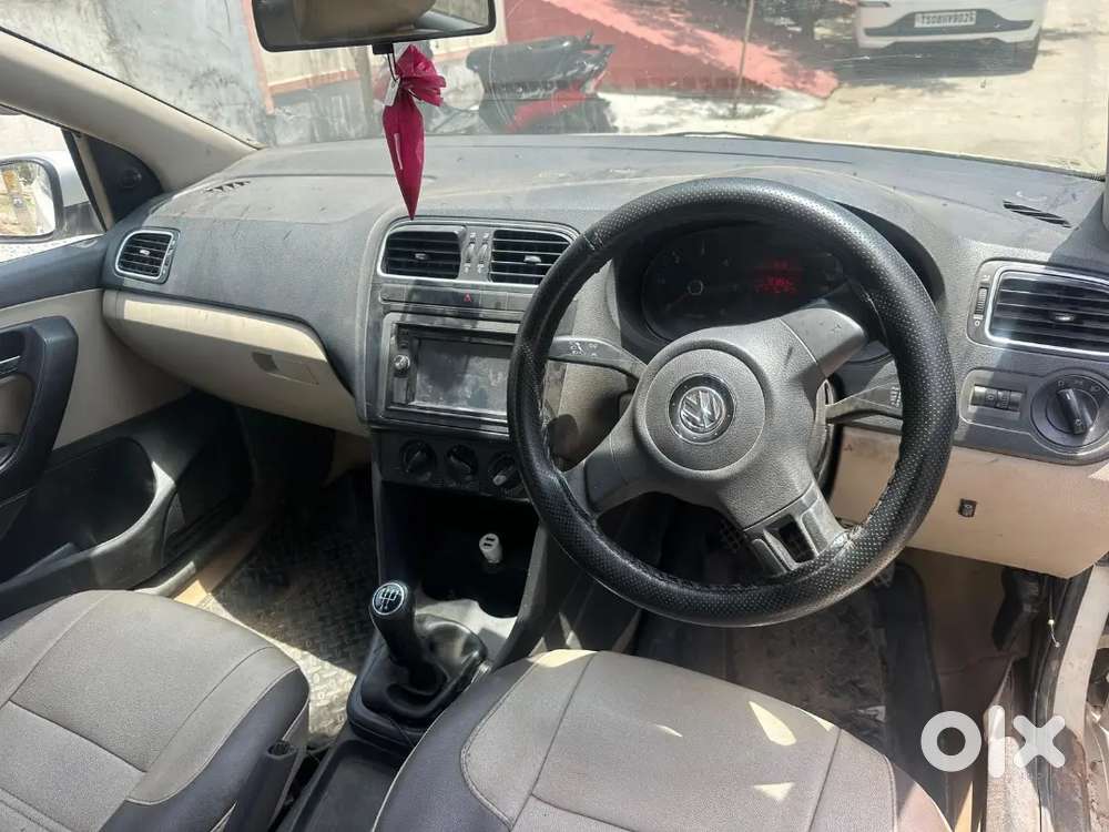 Volkswagen Polo 2011 Diesel 100185 Km Driven