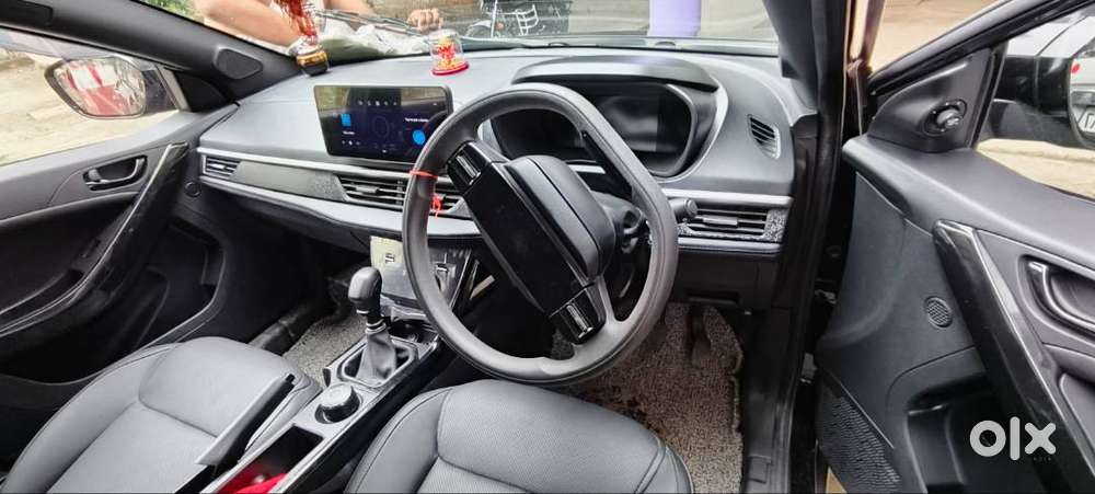Tata Nexon 2024 Petrol Well Maintained