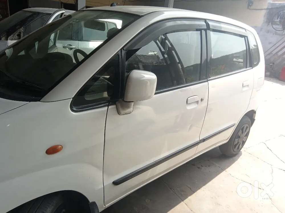 Maruti Suzuki Zen Estilo 2010 Petrol Good Condition