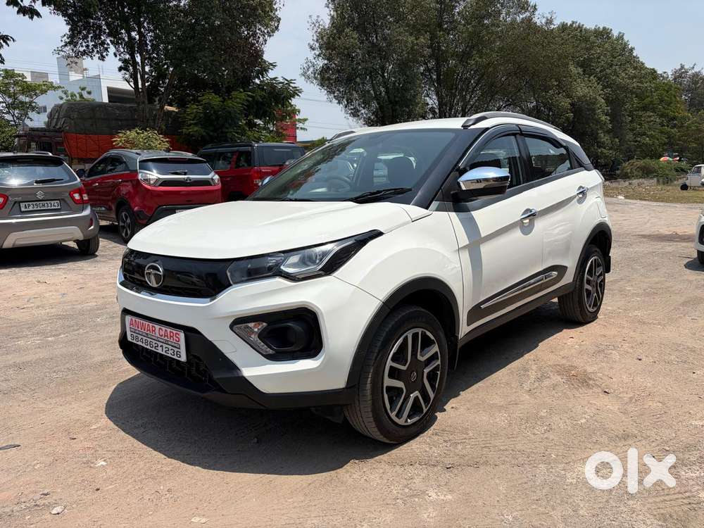 Tata Nexon 1.5 Revotorq Xm (s), 2021, Diesel