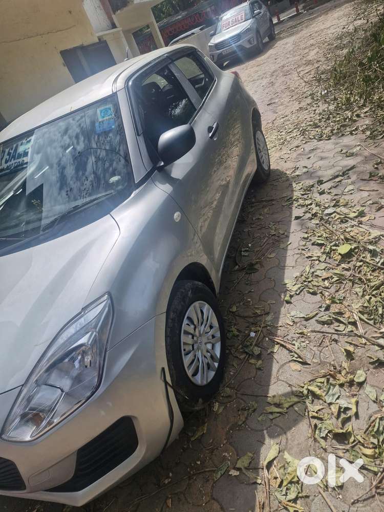 Maruti Suzuki Swift Vvt Lxi, 2020, Petrol