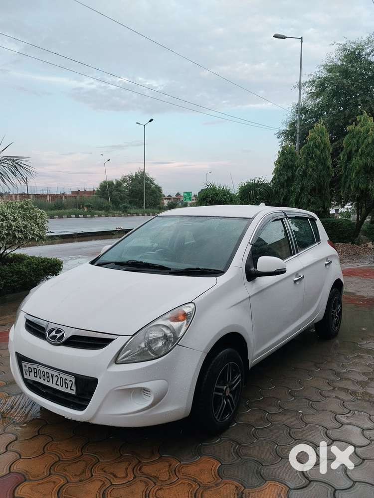 Hyundai I20 Sportz Plus Diesel, 2011, Diesel