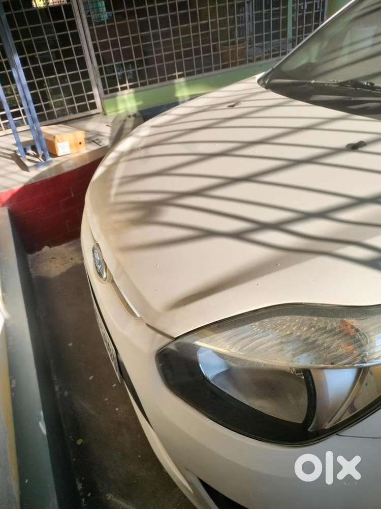 Ford Figo 2010 Petrol 53000 Km Driven