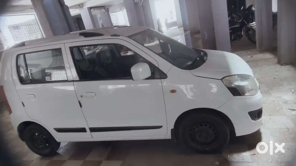 Wagonr Vxi Petrol+ Cng Full Keet