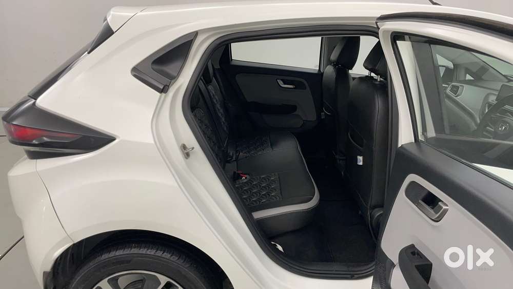 Tata Altroz Xz, 2021, Petrol