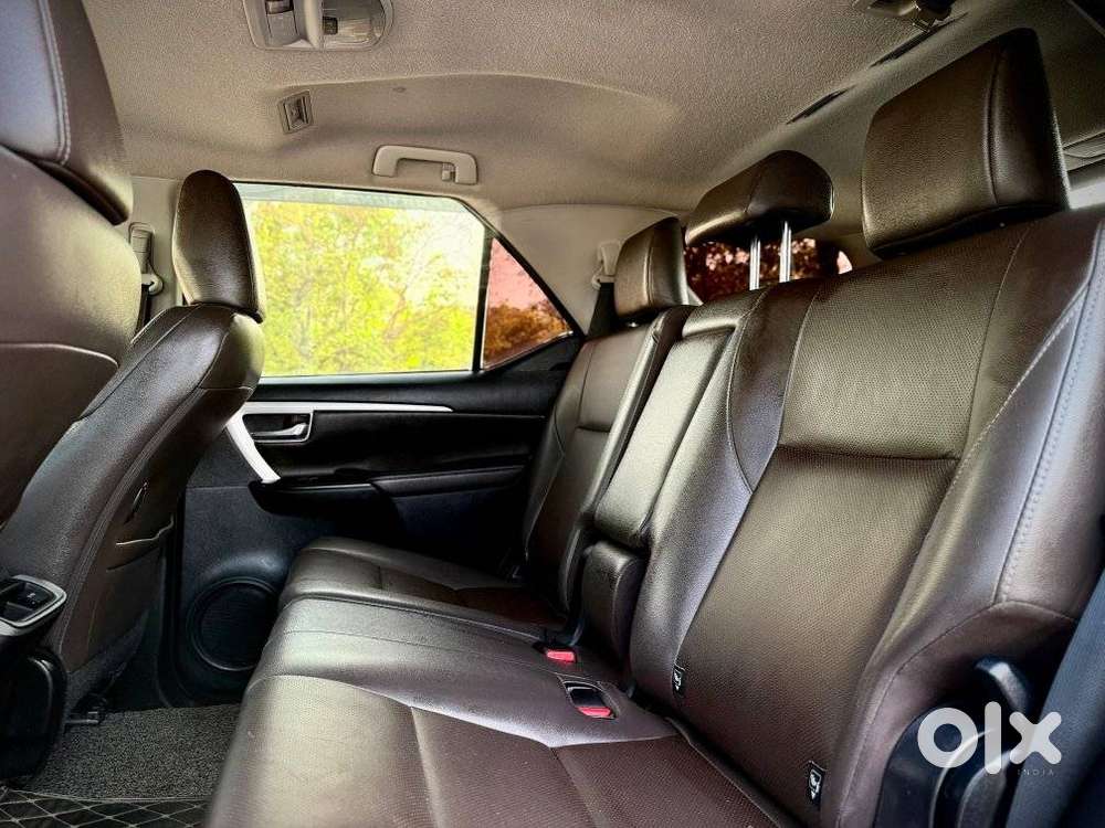 Toyota Fortuner 4x2 At 2.8 Diesel, 2020, Diesel