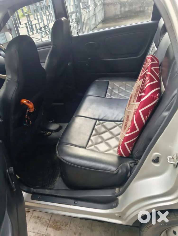 Paper Update Till December  First' Owner,, 24k Running,eko Kaam Nai