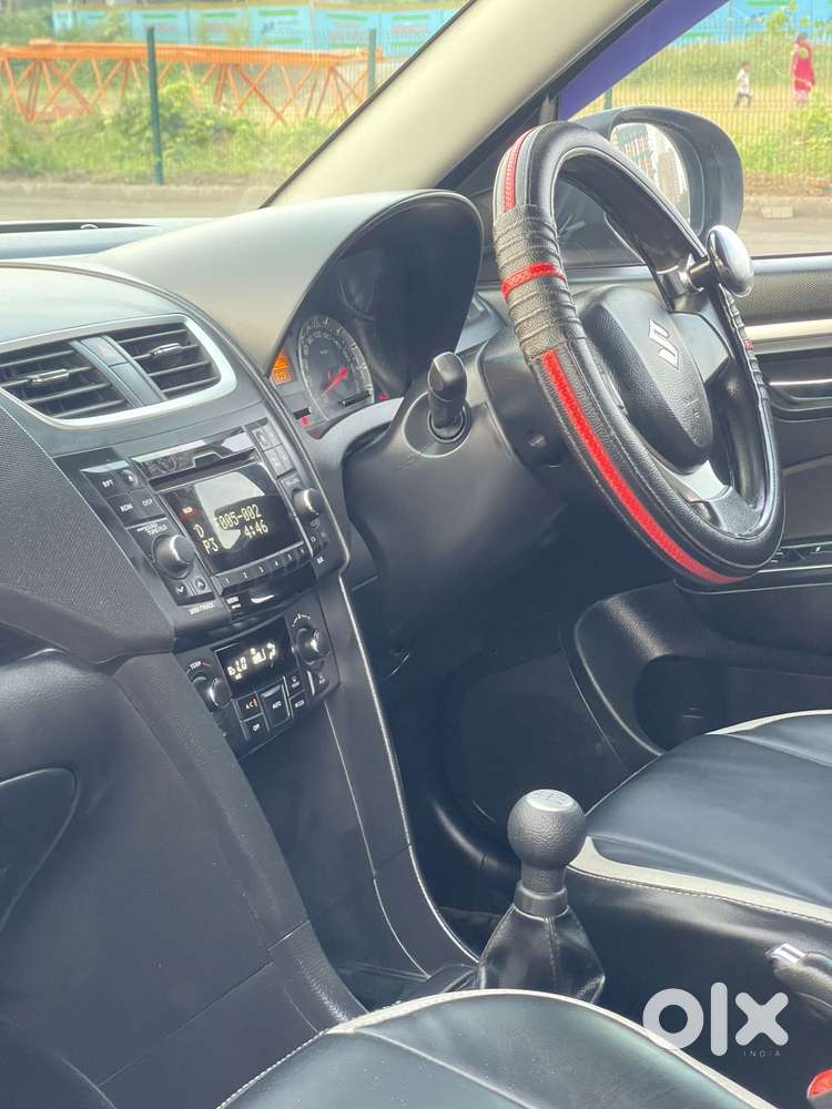 Maruti Suzuki Swift Vvt Zxi, 2014, Petrol