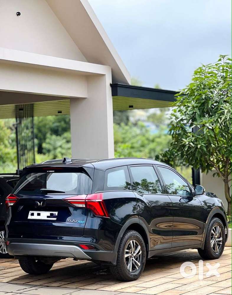 Mahindra Xuv700 2.2 Ax 5 Diesel At Str, 2024, Diesel