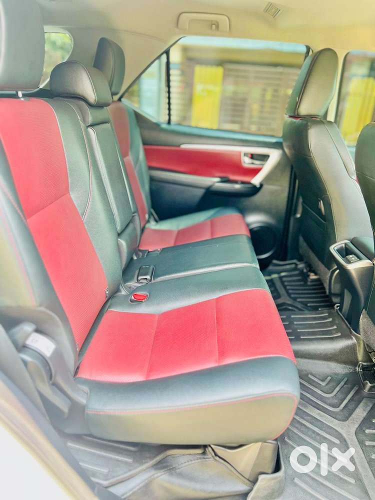 Toyota Fortuner Legender 4x4 At 2.8, 2025, Diesel