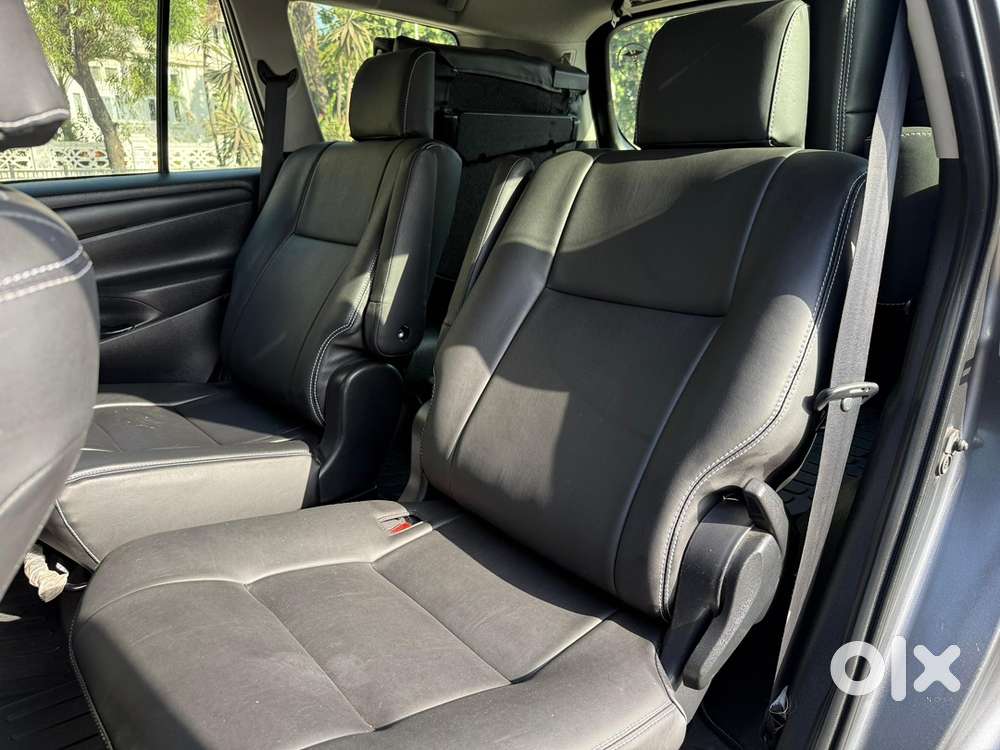 Toyota Innova Crysta Gx At 2016