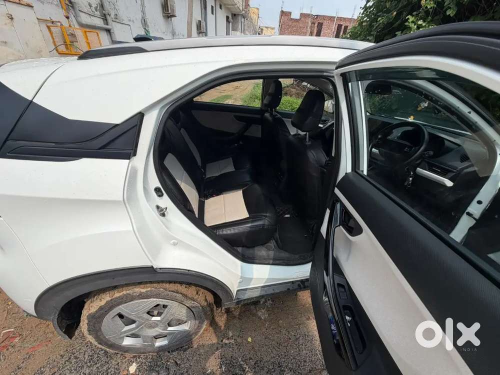 Tata Nexon Pure Plus Cng 2025