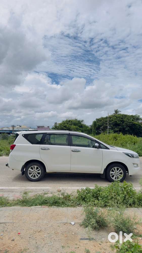 Toyota Innova Crysta 2020