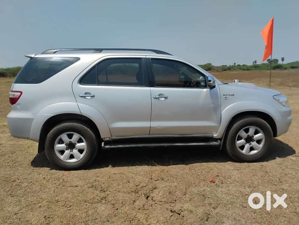 Toyota Fortuner 2010 Desember