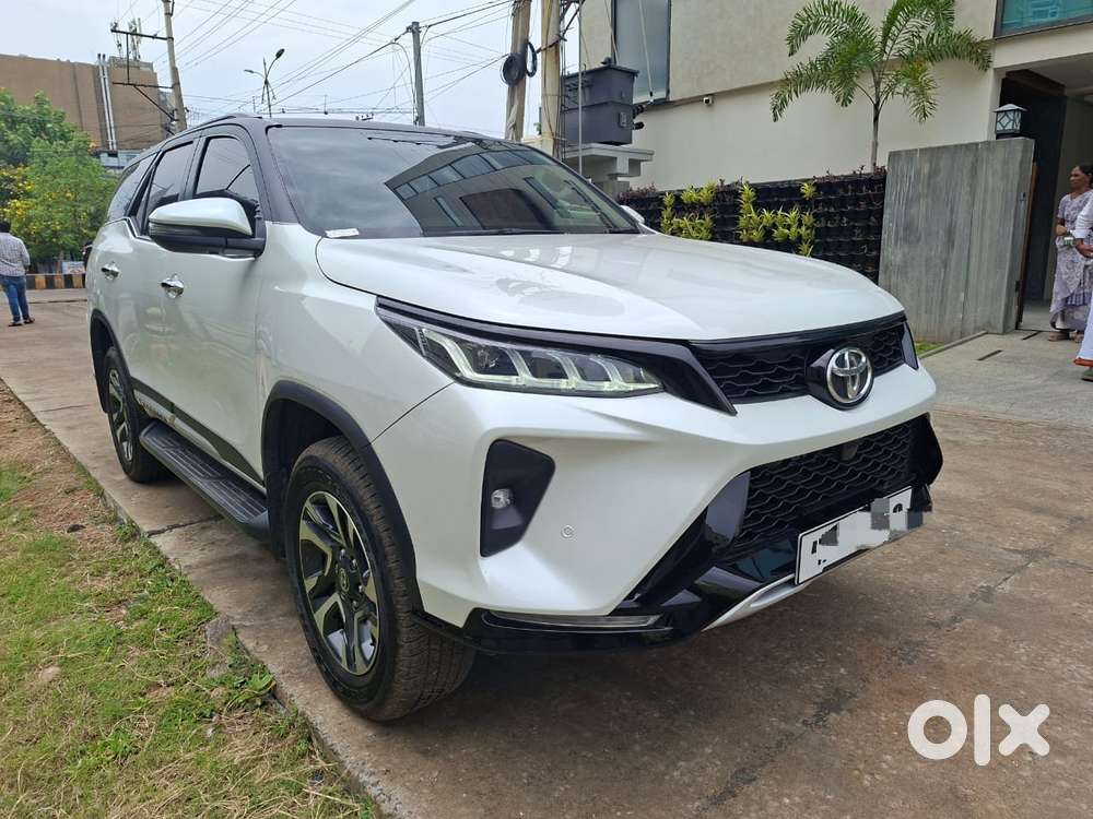 Toyota Fortuner 2.8 Legender 4x4, 2025, Diesel