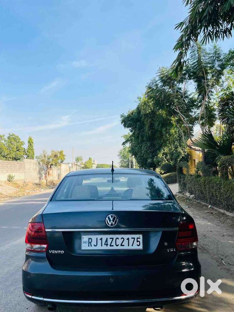 Volkswagen Vento 1.5 Highline Plus At 16 Alloy, 2018, Petrol