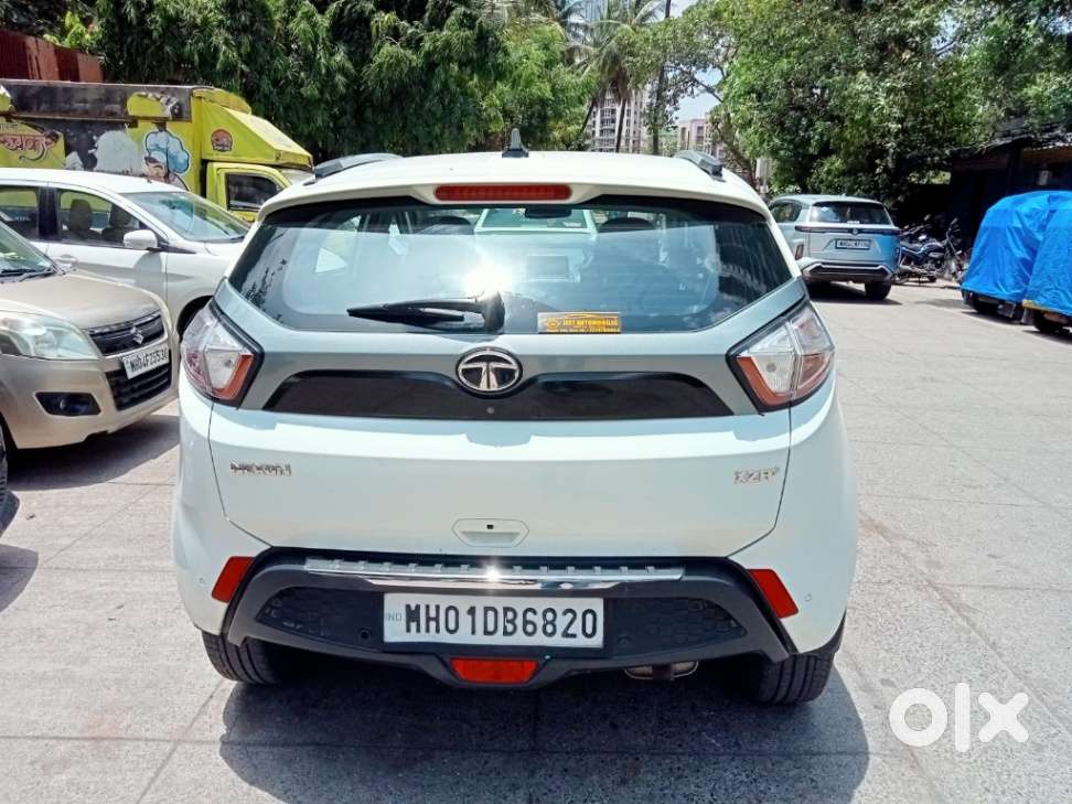 Tata Nexon 1.2 Revotron Xza Plus, 2018, Petrol
