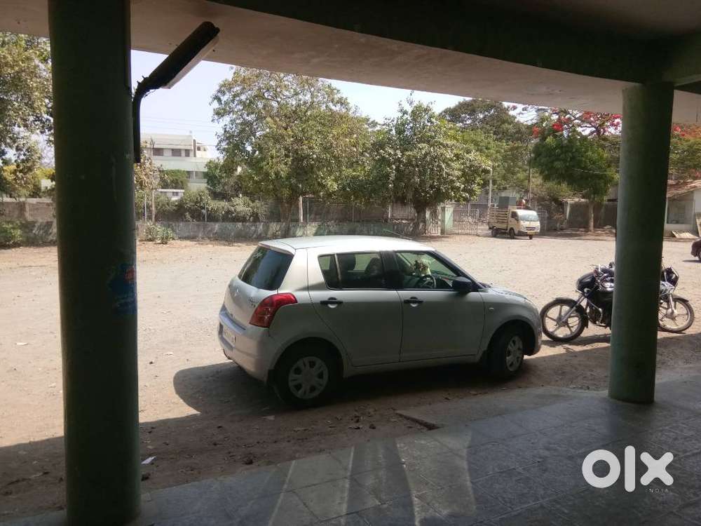 Maruti Swift 2011 Petrol