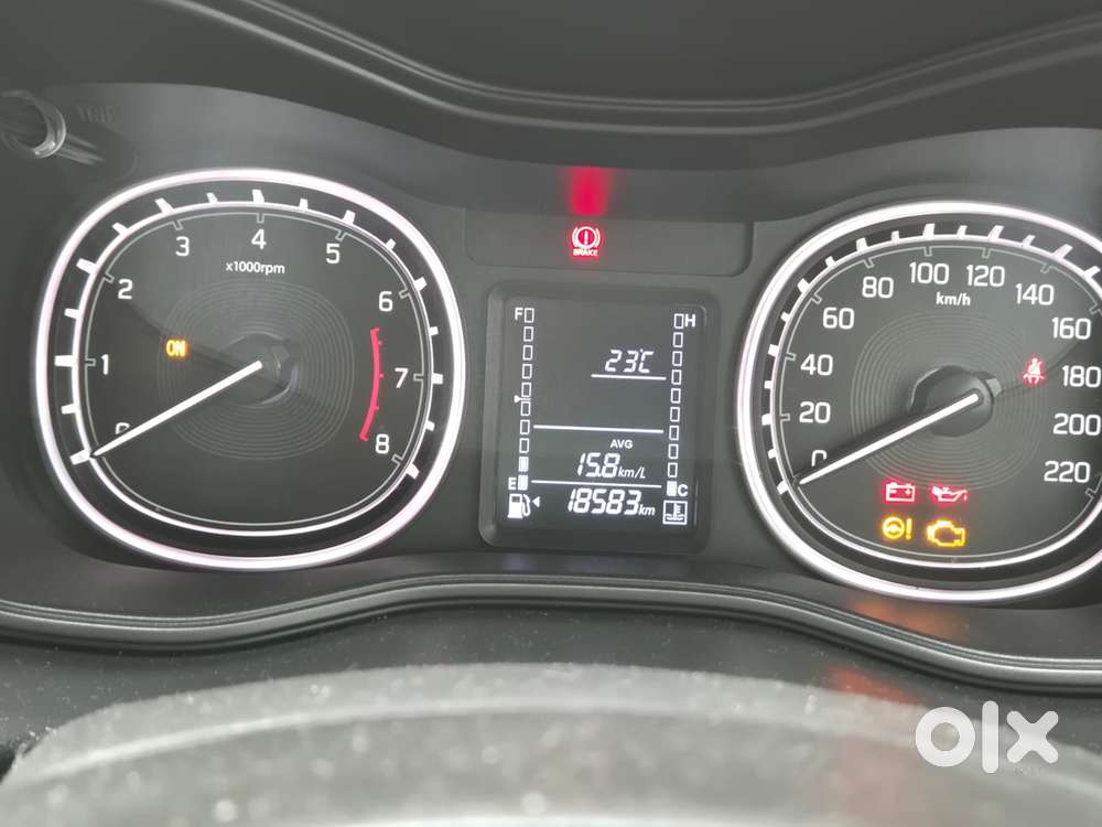 Maruti Suzuki Brezza 1.5 Zxi Smart Hybrid Dual Tone, 2021, Petrol