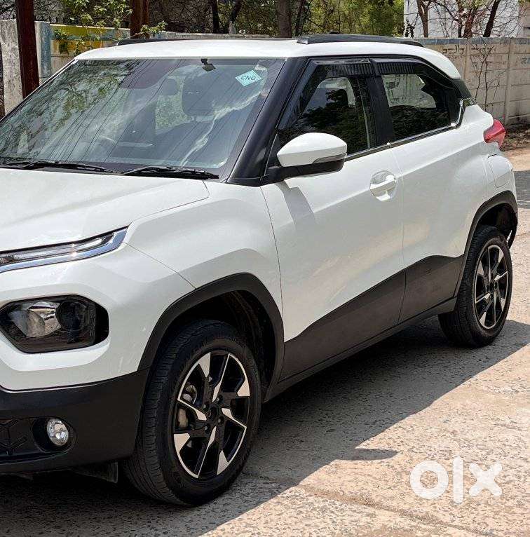 Tata Punch Accomplished Dazzle Mt Sunroof, 2023, Cng & Hybrids