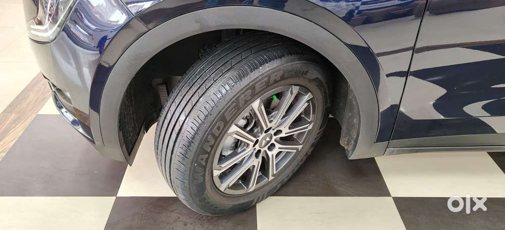 Mahindra Xuv700 2.0 Ax 7 Petrol At Luxury Pack Str, 2022, Petrol