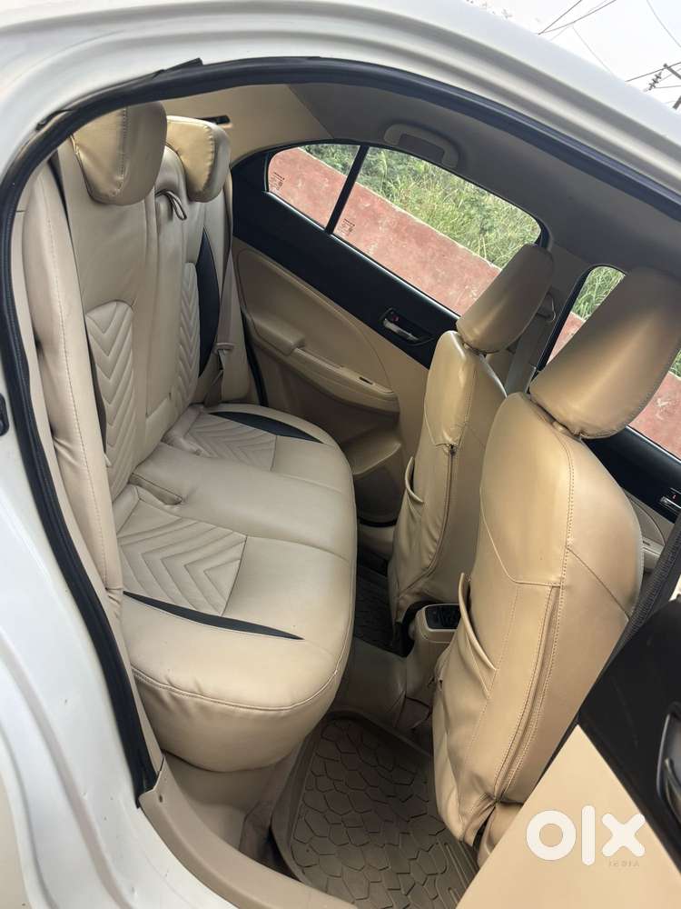 Maruti Suzuki Swift Dzire 1.2 Vxi Bsiv, 2019, Cng & Hybrids