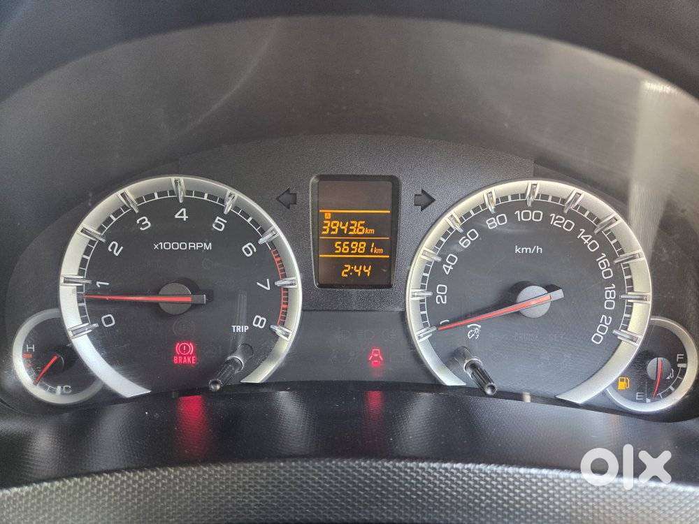 Maruti Suzuki Swift Vxi Optional, 2016, Petrol