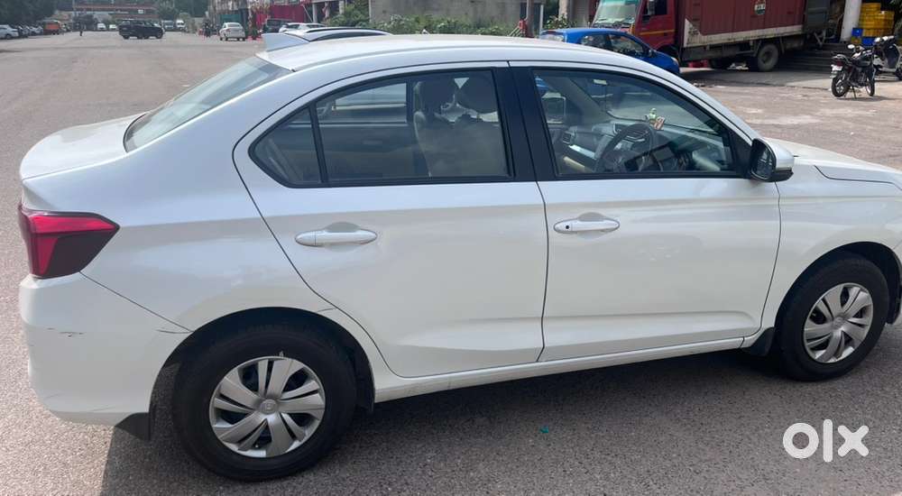 Honda Amaze 2023 Petrol Manual