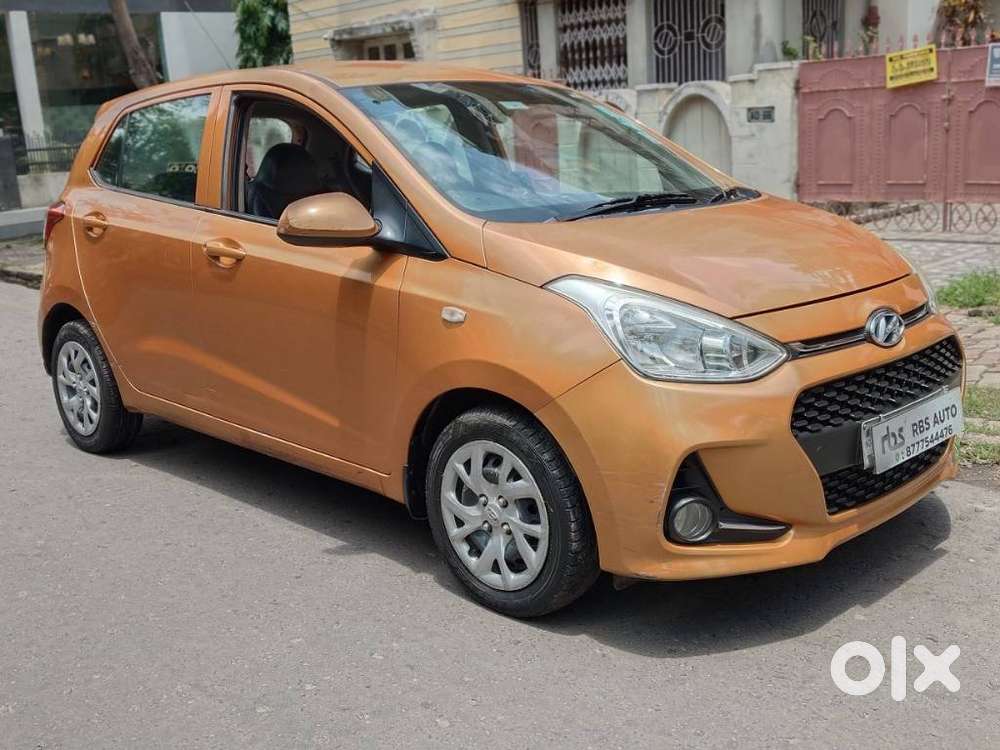 Hyundai Grand I10 Sportz, 2017, Petrol