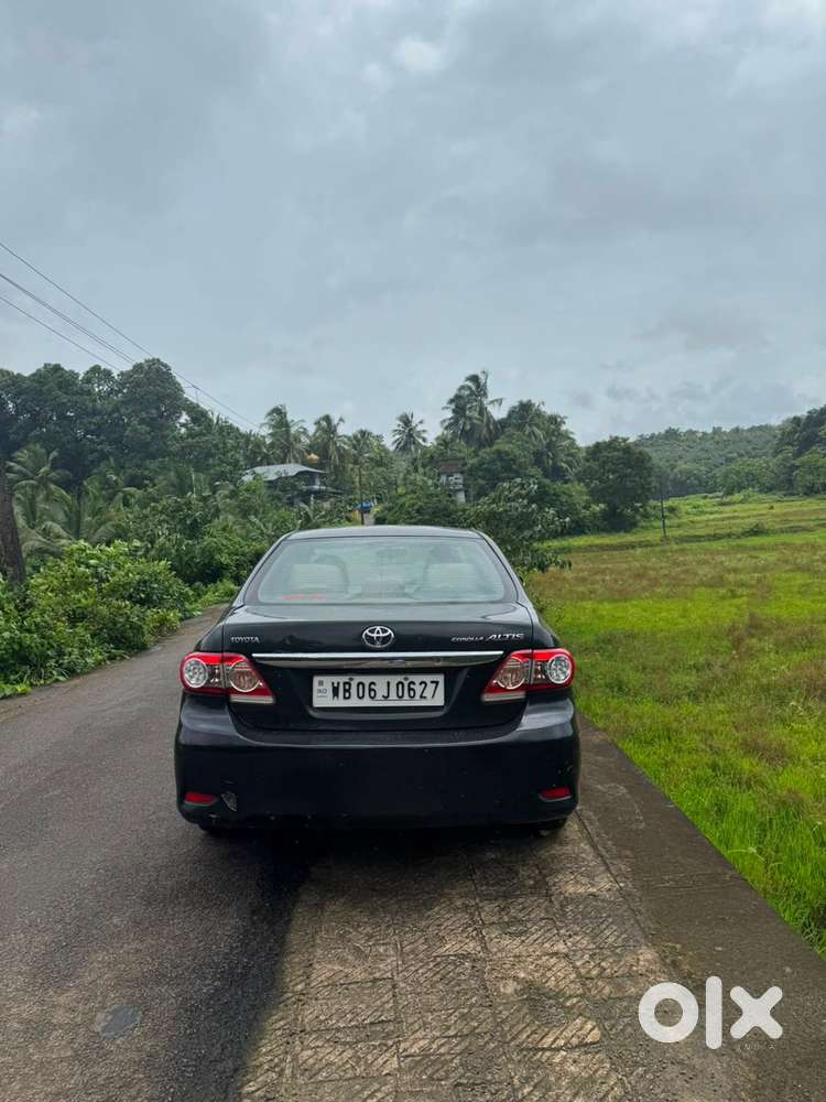 Toyota Corolla Altis 2011 Diesel Manual