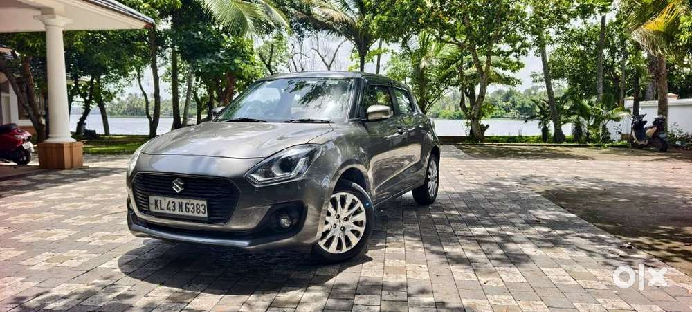 Maruti Suzuki Swift Vxi + Manual, 2021, Petrol