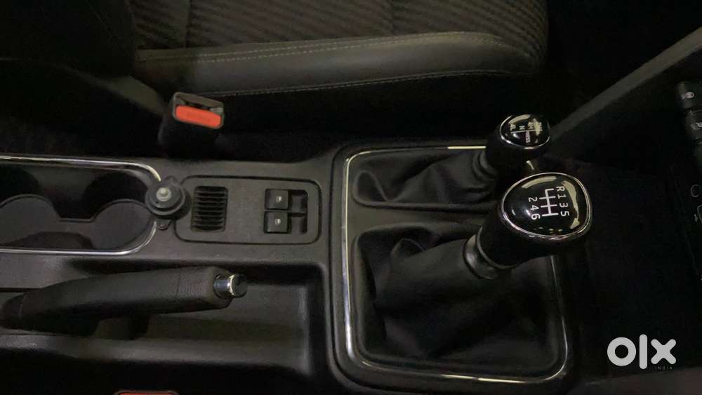 Mahindra Thar Lx Hard Top Petrol Mt 4wd, 2022, Petrol