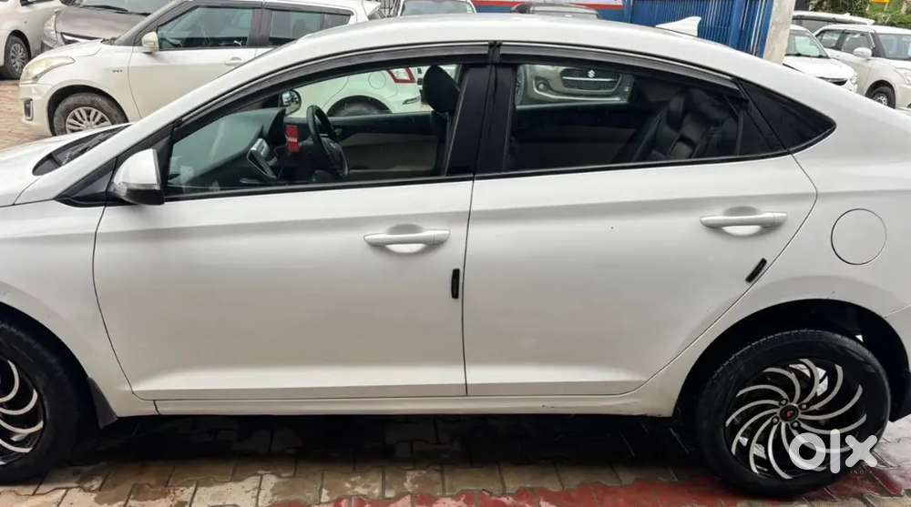 Hyundai Verna 1.4 E Crdi 2020 Manual