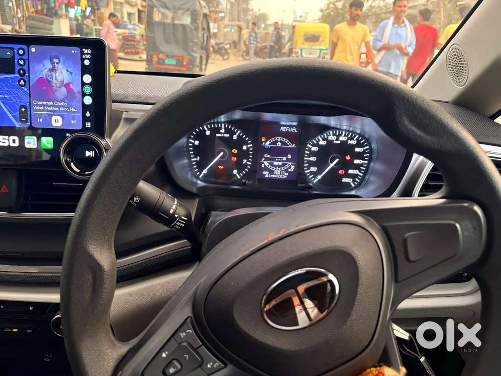Tata Altroz 2024 Petrol Well Maintained Only 15000 Km Driven...