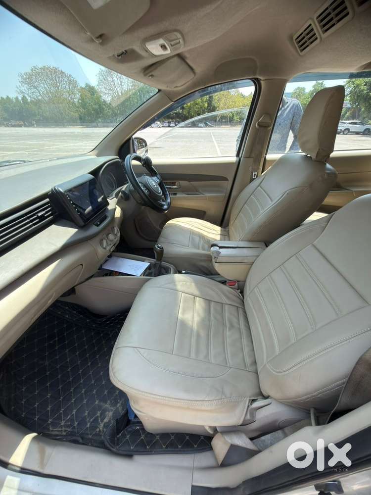 Maruti Suzuki Ertiga Petrol 2022 Model