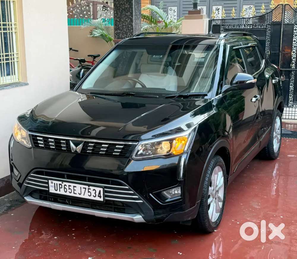 Mahindra Xuv300 W8 Diesel In Showroom Condition