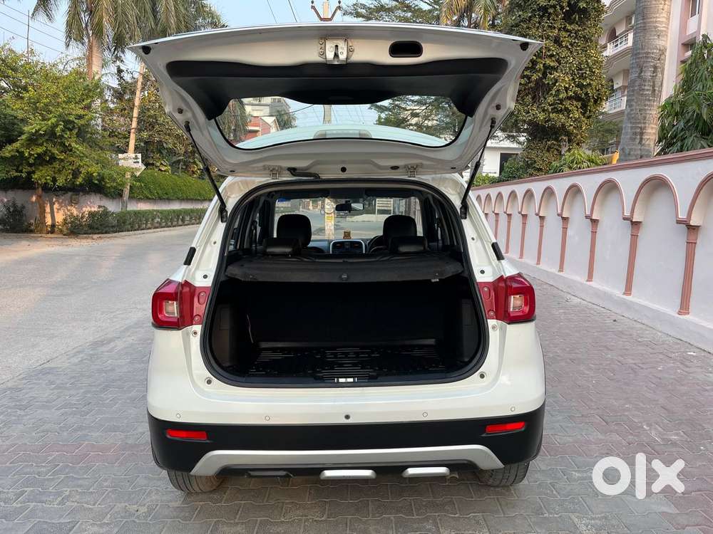 Maruti Suzuki Brezza 1.5 Vxi Smart Hybrid, 2022, Petrol