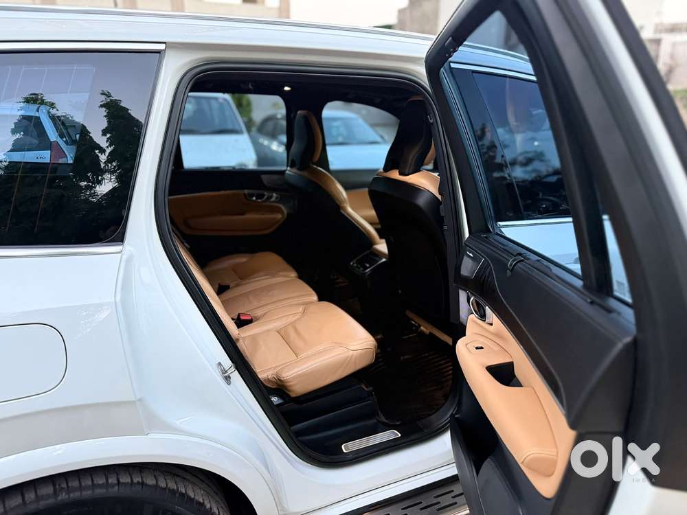 Volvo Xc 90 D5 Inscription, 2022, Petrol