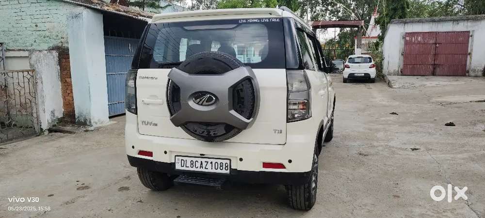 Mahindra Tuv 300 2019 Diesel Well Maintained