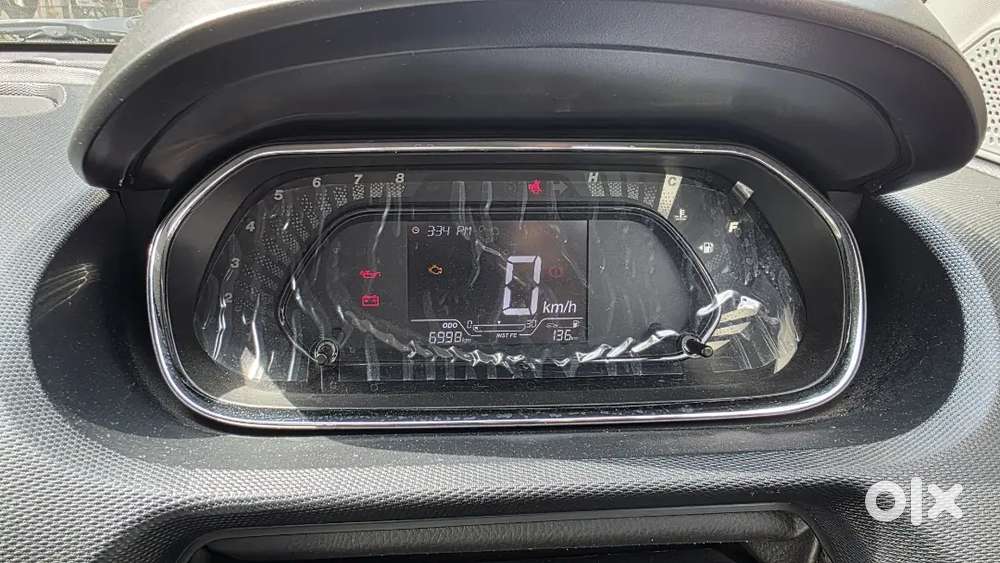 Tata Tiago Revotron Xt 2023 Year