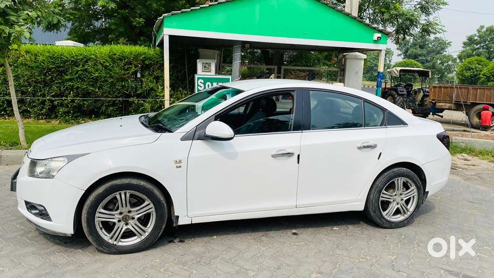 Chevrolet Cruze 2010 Diesel Good Condition