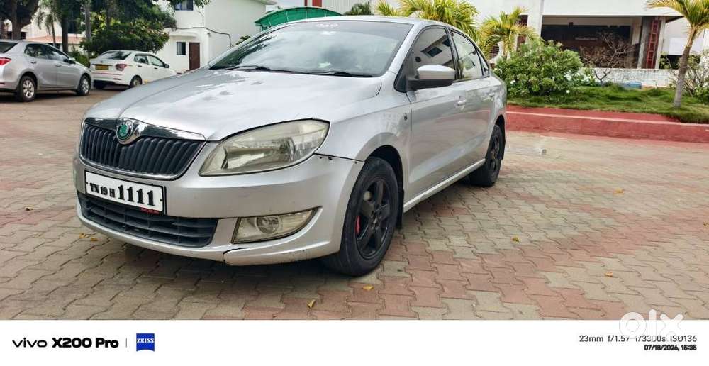 Skoda Rapid 1.6 Tdi Ambition Plus, 2012, Diesel